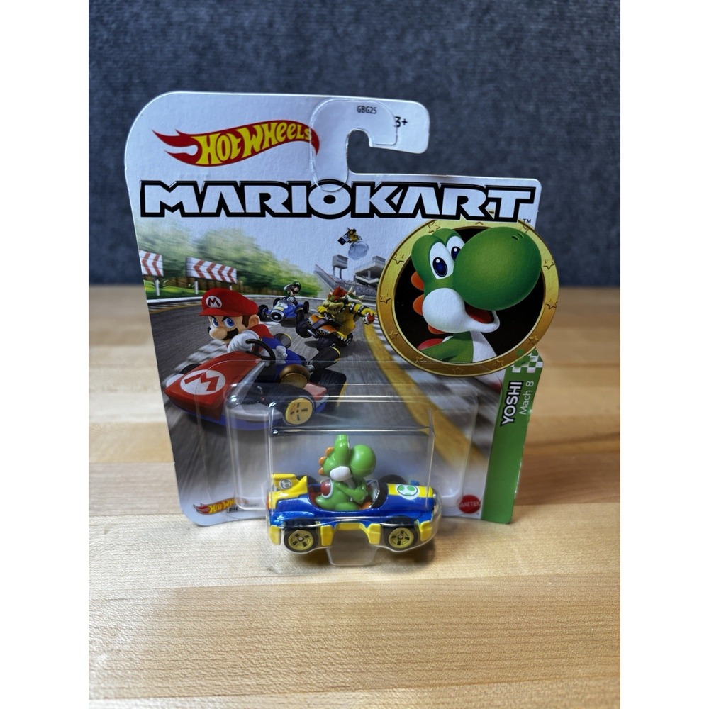 Hot Wheels Mario Kart Yoshi Mach 8 Toy Car Green Blue 1:64 Scale New GBG25